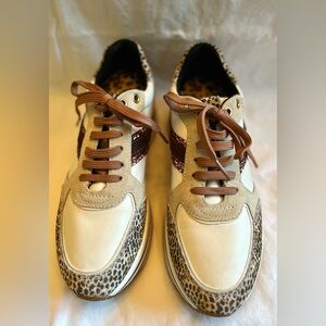 GEOX Stylish Women's Leopard Print Sneakers